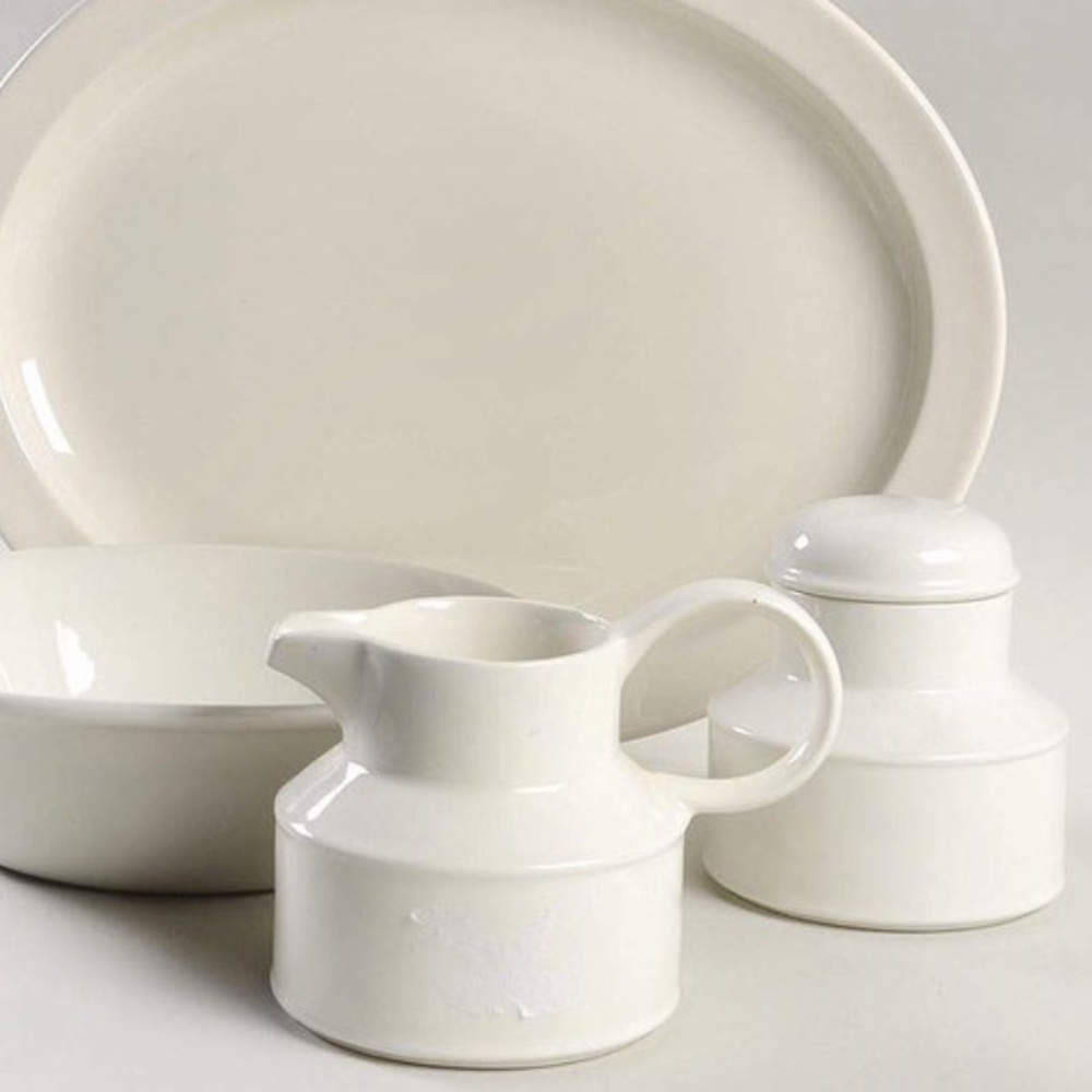 Midwinter Stonehenge White Creamer & Sugar Bowl